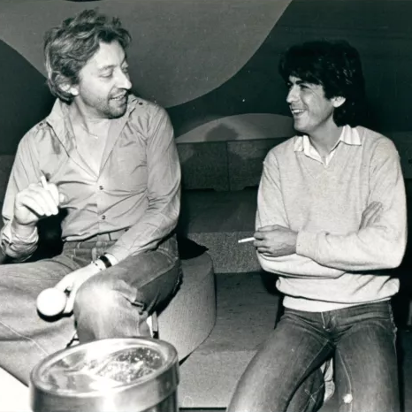 Serge Gainsbourg et Alain Chamfort en 1977